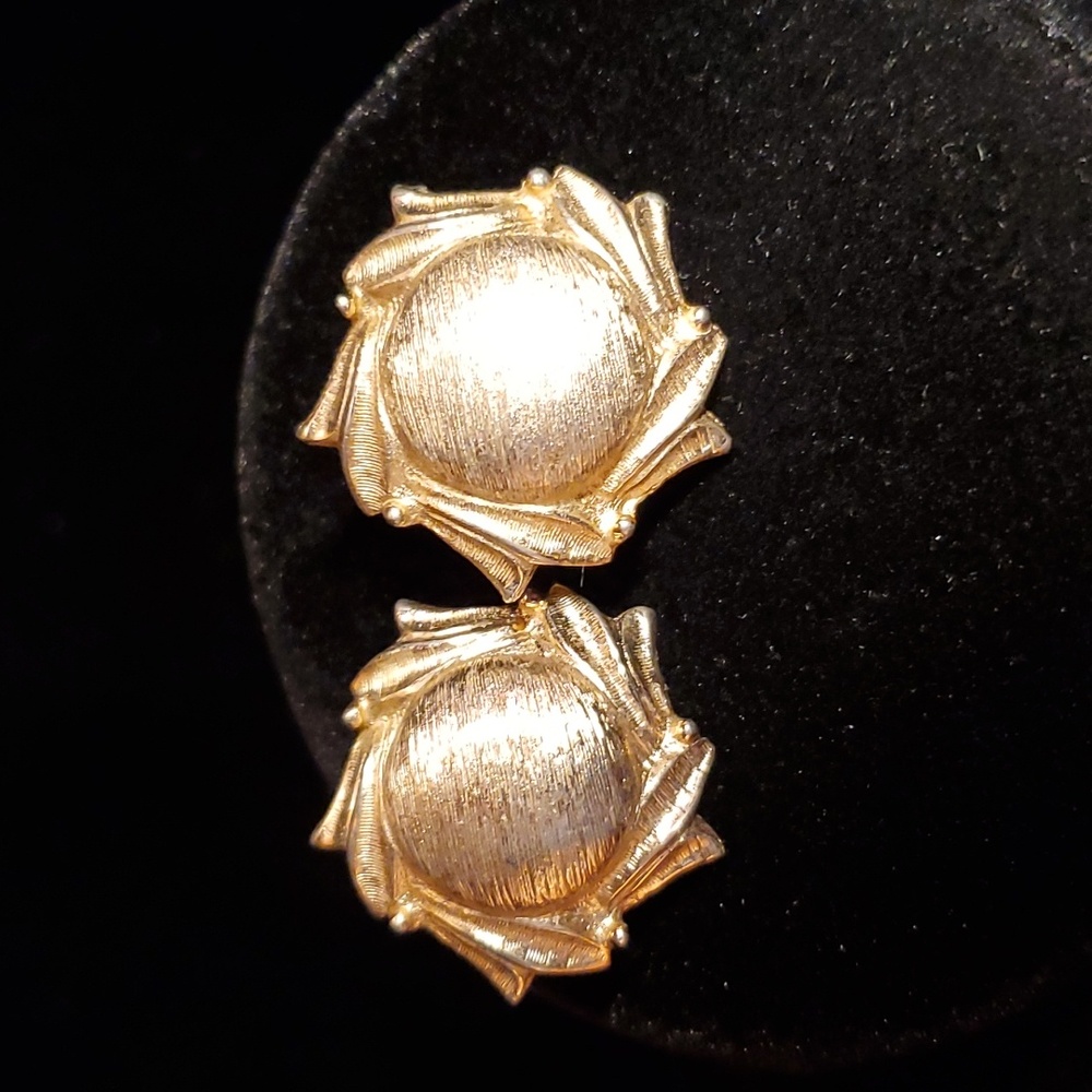 🔸️5/$25🔸️Vintage Earrings